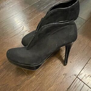 Elegant Black Women's Heeled Ankle Boots